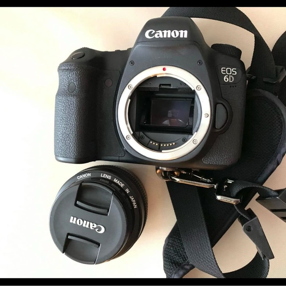 Used Canon EOS 6D with 50mm lens